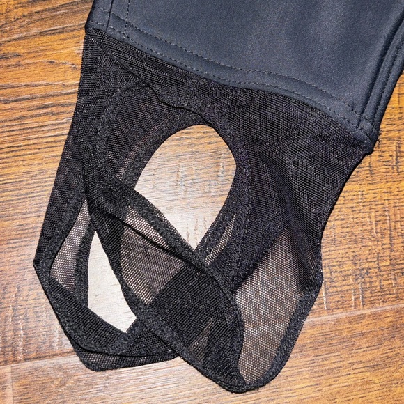 OBERMEYER | BLACK Jinks ITB Soft Shell SKI Pants - Picture 10 of 10